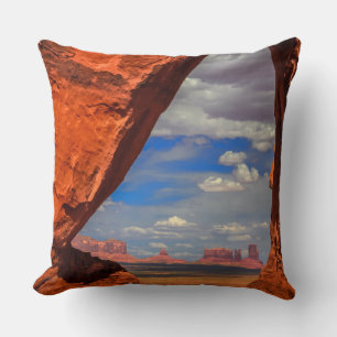 Felsfenster zum Monument Valley, AZ Kissen