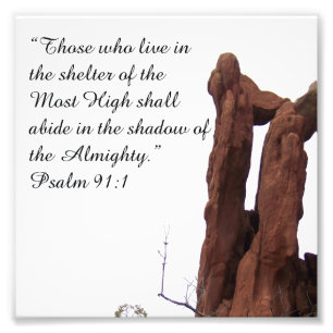 Felsformation-Psalm-91:1, das Bibel-Druck anregt Fotodruck