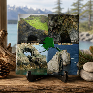 Felsformationen und Höhlen in Alaska Collage Fliese