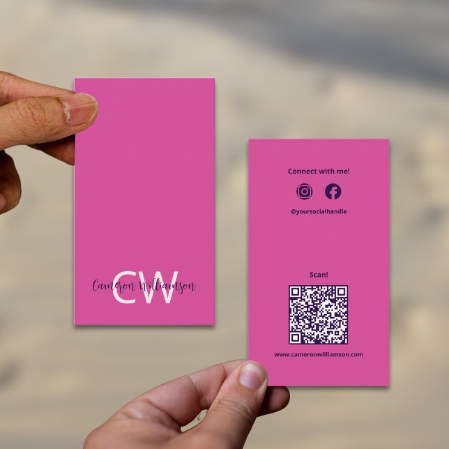 Feminine Solid Pink Monogram QR Code Social Visitenkarte (Feminine Solid Pink Monogram QR Code Social Business Card)