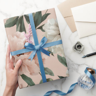 Femininer Rosa Pfingstrosen Weißes Blumenmuster Geschenkpapier