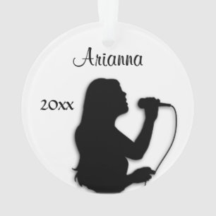 Femme Chanteur Nom personnel et année