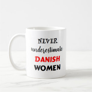 femme danoise tasse de café