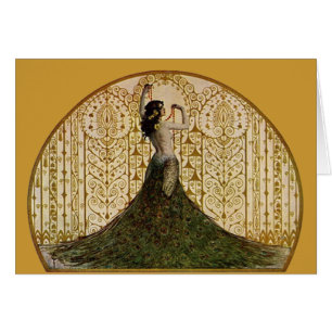 Femme en jupe de paon