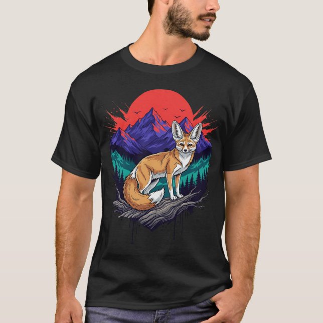 Fennec Fox Sunset Mountain T-Shirt (Vorderseite)