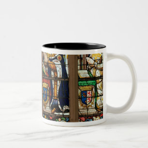 Fenster, das Louis de Bourbon darstellt Zweifarbige Tasse
