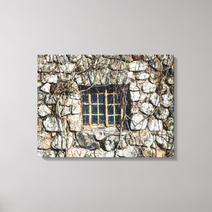 Fenster in einer Steinwand Leinwanddruck