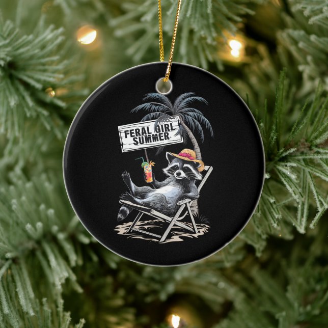 Feral Girl Summer Beach Funny Raccoon Keramik Ornament (Baum)