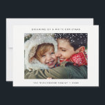 FERIENFOTOKARTE | Minimal Modern Snow Weihnachten<br><div class="desc">Mit der Minimal Modern Snow Weihnachtskarte erwecken Sie in dieser Urlaubssaison einen bleibenden Eindruck. Diese Karte zeichnet sich durch ein modernes,  sauberes Design aus,  das Ihr perfektes Foto für Ihren Urlaub bietet. Verpassen Sie nicht die koordinierende Minimal Modern Snow Weihnachtskollektion im Shop "Lieber schön".</div>