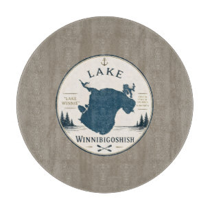 Ferienhaus-Dekoration und Souvenirs am Lake Winnib Schneidebrett