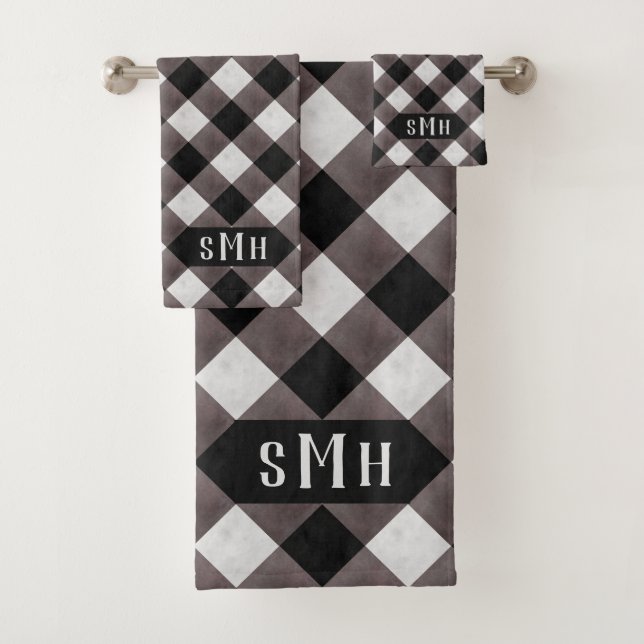 Ferme Buffalo Plaid Check 3 Lettre Monogramme (En situation)
