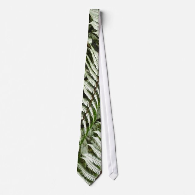 Fern Fronds II Dunkle grüne Natur Krawatte (Vorderseite)