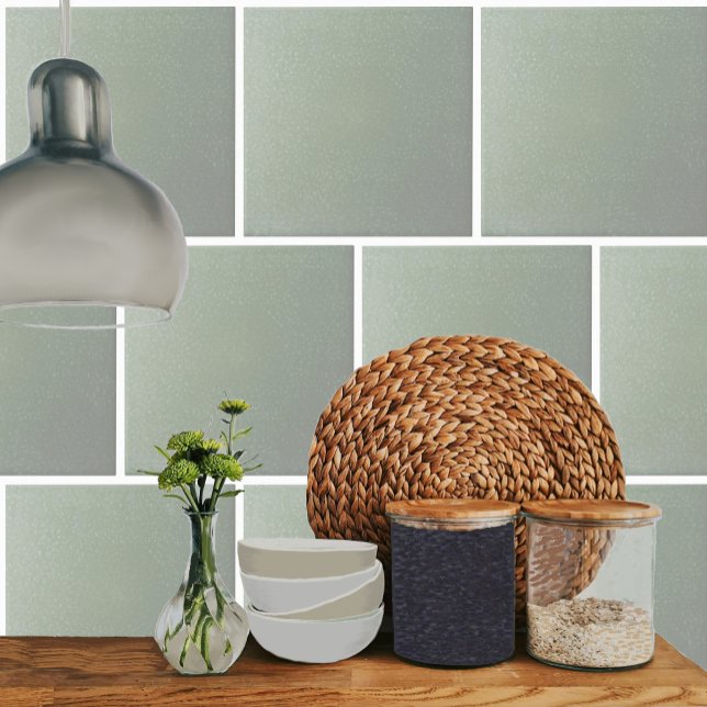 Fern-grüne Keramik Fliese (Speckled Fern Green tile, on a kitchen backsplash.)