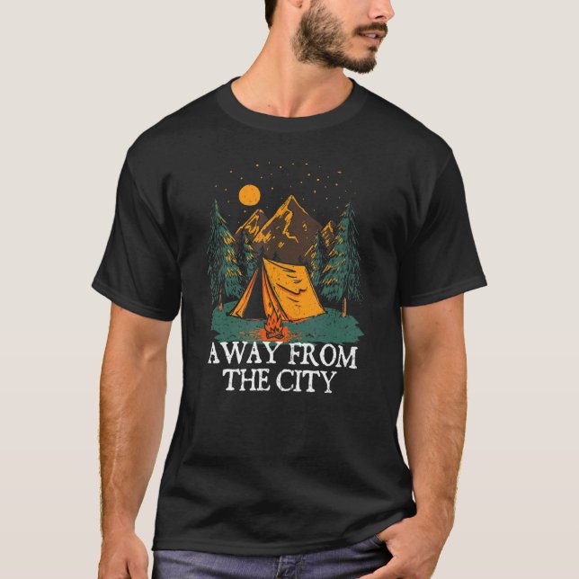 Fernab vom City Wildlife Camping Outdoor Camper T-Shirt (Vorderseite)
