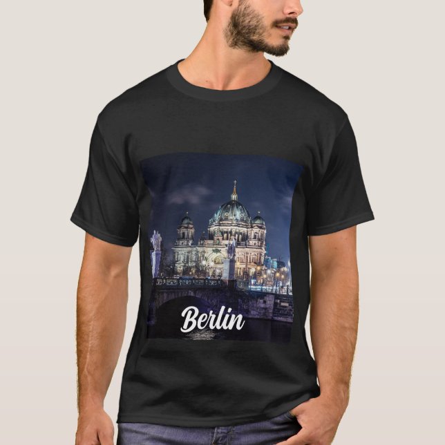 Fernsehturm und Berliner Dom in Berlin T-Shirt (Vorderseite)