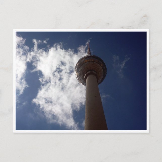 Fernsehturm Wolken Postkarte (Vorderseite)