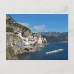 Fernsicht auf Atrani an der Amalfiküste Postkarte