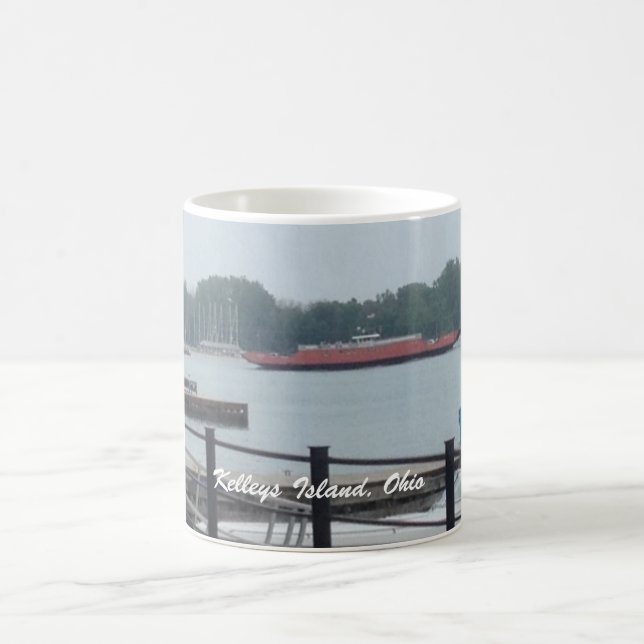 Ferry de l'île de Kelley, Ohio sur la tasse de (Centre)