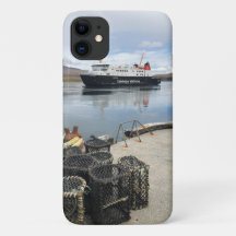 Ferry Sailing to Islay in Schottland iPhone Case