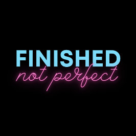 Fertig, nicht perfekt Aufkleber