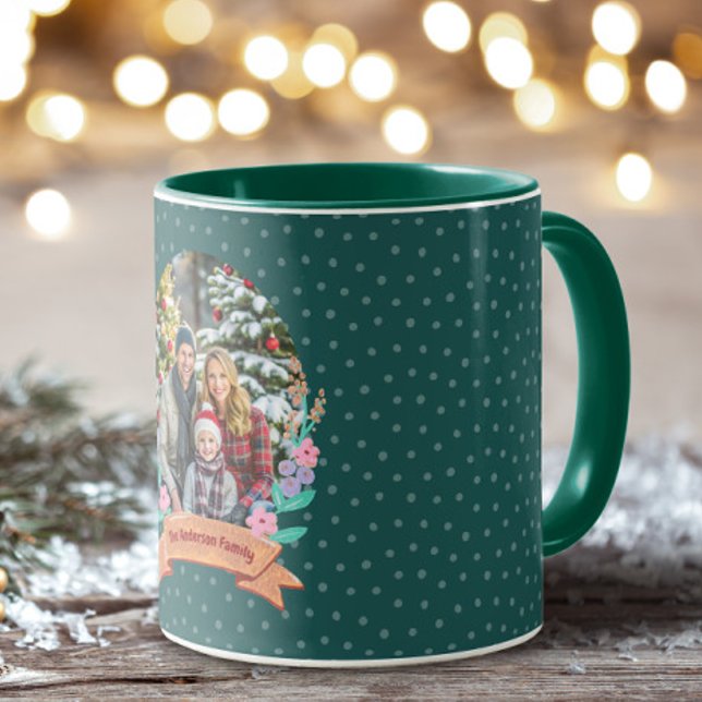 Festif Floral Wreath Green Photo Christmas Mug (Créateur téléchargé)