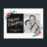 Festivals Feiertagspostkarte<br><div class="desc">Mit dieser 1-Foto-Postkarte mit handgeschriebener Kalligrafie und handgezeichnetem Blattwerk fügen Sie Ihrem Urlaubsgrüße in diesem Jahr eine feierliche Touch hinzu. Erhältlich in mehreren Farben.</div>