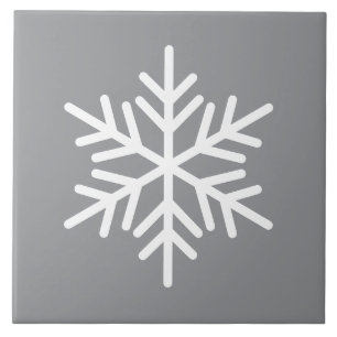 Festivalweißer nordischer Schneeflocken auf modern Fliese