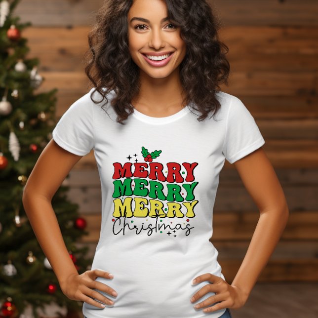FESTIVE RETRO MERRY CHRISTMAS FAMILY T-Shirt (Holiday festive fun outfit with quote MERRY MERRY MERRY CHRISTMAS PIJAMA OR FAMILY GATHERING)