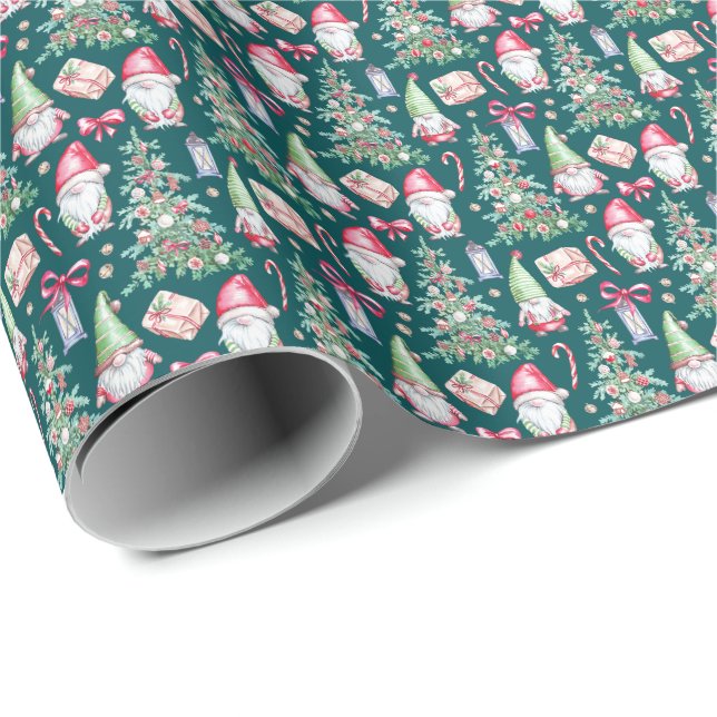 Festive Watercolor Gnome Christmas Tree  Geschenkpapier (Rolleneckpunkt)