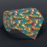 Festliche Füchse Gemustert Weihnachten Krawatte<br><div class="desc">Mit dieser niedlichen Krawatte,  die anmutig festliche Füchse mit Weihnachtsmannmützen und Weihnachtskränzen,  mit Ziergegenständen und Weihnachtsfeiern zeigt,  wird der Feiertagssjubiläum großgeschrieben. Die Illustrationen sind Set vor einem dunklen aquamarinen Hintergrund und mit heiligen Blätter und Beeren,  Baumschmuck und weißen Schneeflocken Punkten betont.</div>