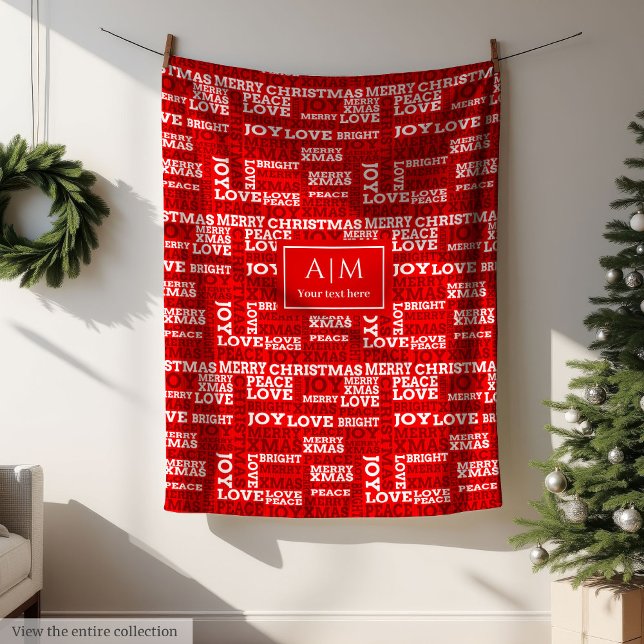 Festliche rote Decke mit Weihnachtsschrift (Festive red blanket with Christmas lettering)
