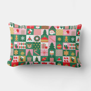 Festliche Weihnachtscollage mit Geschenken, Bäumen Lendenkissen
