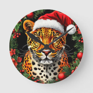 Festlicher Leopard mit Weihnachtsmannmütze Runde Wanduhr
