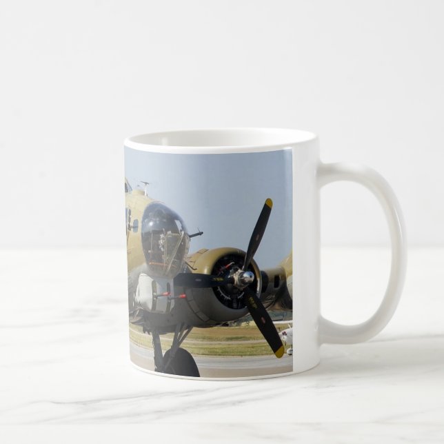 Festung des Fliegen-B-17 Kaffeetasse (Rechts)