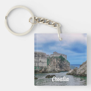 Festungsmauern, Felsküste und Meer in Kroatien Schlüsselanhänger