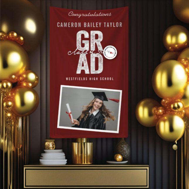 Fett-GRAD-Klasse der Foto-Graduationspartei 2025 Banner (Class Of 20YY Modern Bold Silver GRAD Photo Graduation Party Banner @ www.zazzle.com/color_therapy)
