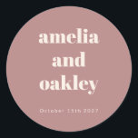 Fett Minimalistische Dusty Rose Retro Custom Weddi Runder Aufkleber<br><div class="desc">Kühne Minimalistische Boho Dusty Rose Retro Simple Custom Wedding Classic Round Sticker</div>