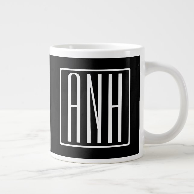 Fett Modern 3 Initialen Monogramm | Schwarz weiß Jumbo-Tasse (Rechts)