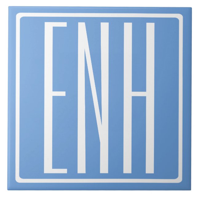 Fett Modern 3 Initialen Monogramm | Soft Blue Fliese (Vorderseite)