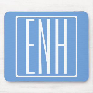 Fett Modern 3 Initialen Monogramm   Soft Blue Mousepad