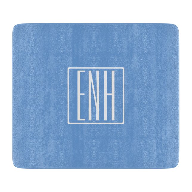 Fett Modern 3 Initialen Monogramm | Soft Blue Schneidebrett (Vorderseite)