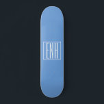 Fett Modern 3 Initialen Monogramm | Soft Blue Skateboard<br><div class="desc">Weißer Text & weißer Rahmen auf Himmelblau (oder wählen Sie Ihre eigene Farbe).</div>
