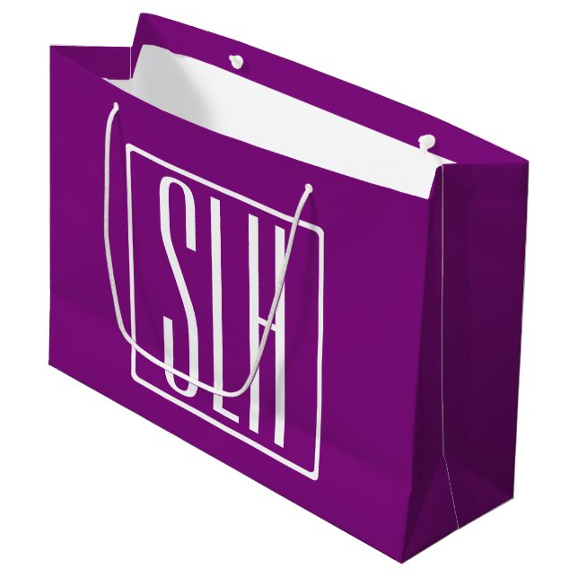 Fett Modern 3 Initialen Monogramm | Weiß und Lila Große Geschenktüte (Vorderseite Schrägansicht)