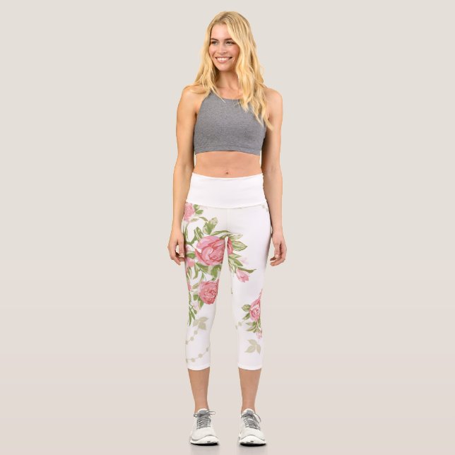 Fett rosa Cabbage-Rose auf weißem Hintergrund Capri Leggings (Vorderseite)