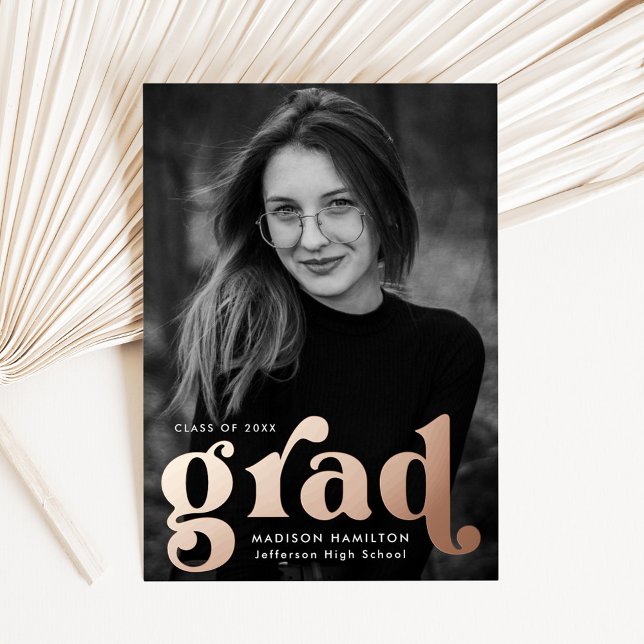 Fett Rose Gold Typografy Abschluss Ankündigung (Von Creator hochgeladen)