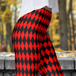 Fett rotes und schwarzes Harlequin-Karo-Muster Leggings<br><div class="desc">Kühne und lebendige: Machen Sie eine Aussage mit diesen auffälligen Harlequin-Leggings! Mit einem dynamischen, farbenprächtigen Muster sind sie die perfekte Kombination aus modernem Flair und spielerischer Energie. Egal, ob Sie sich an einem lässigen Tag ausruhen oder sich zum Beeindrucken anziehen, diese Leggings werden Ihnen beim Drehen der Köpfe behalten. Warten...</div>