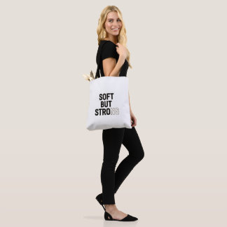 Fette minimalistische Typografiegestaltung Tasche