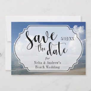 Fette Wolken über Strand Foto mit Abzeichen Save t The Date
