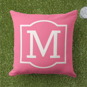 Fettes Hellrosa Weißes Klammer-Monogramm Kissen