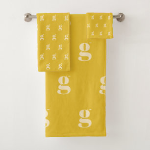 Fettgedrucktes gelbes Monogramm-Anfangsbuchstabe-M Badhandtuch Set
